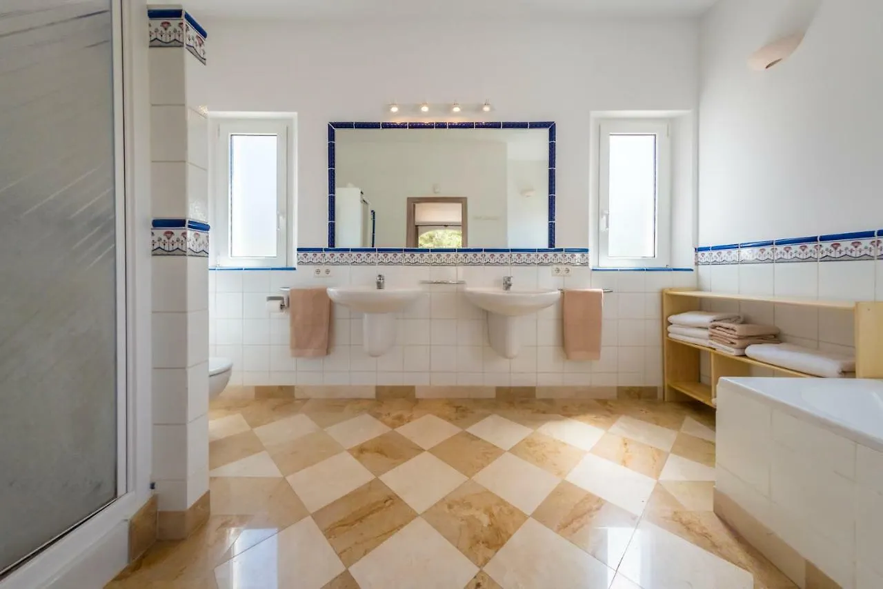 Exclusive Villa in Porroig San José