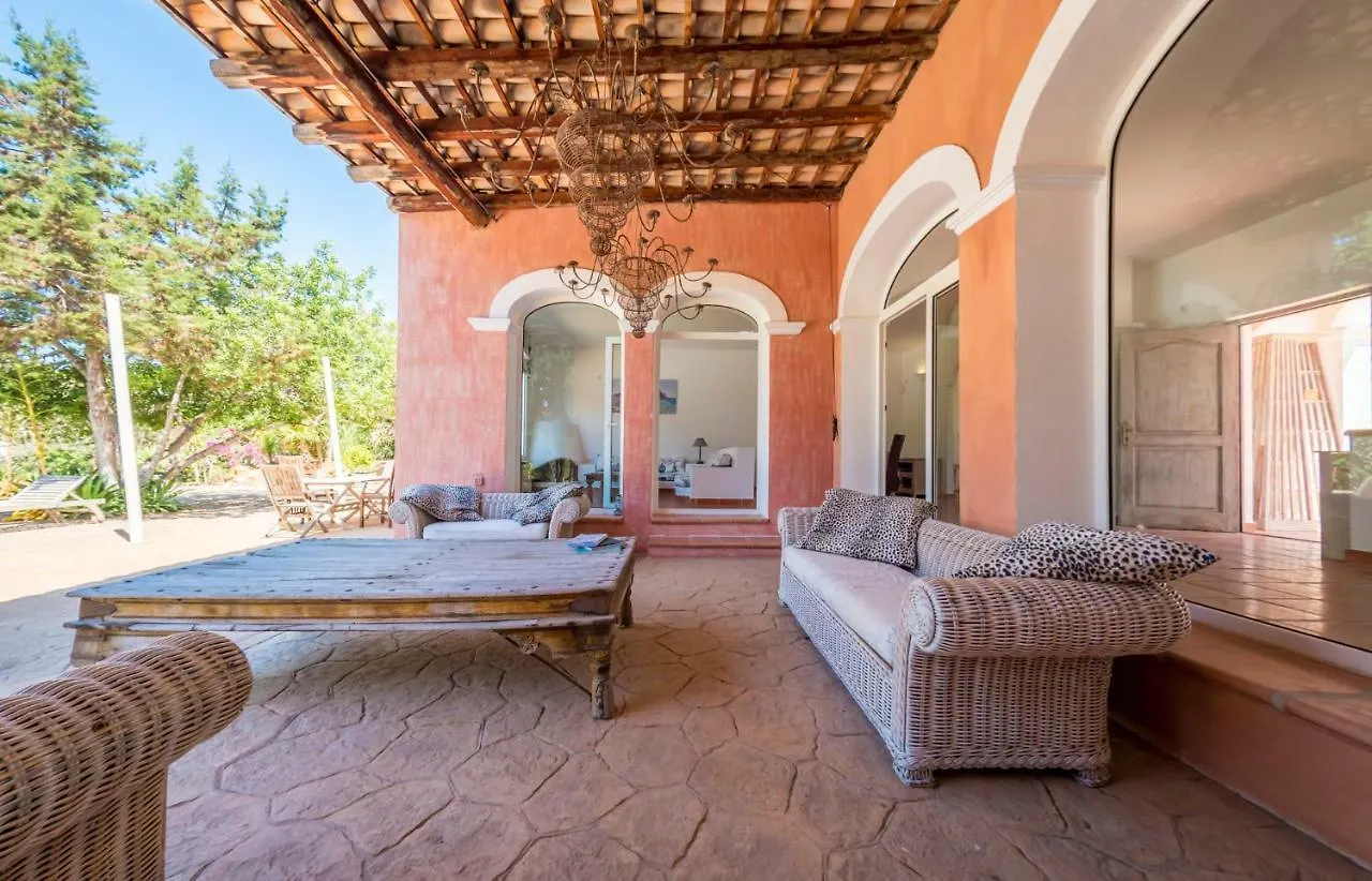Exclusive Villa In Porroig San José